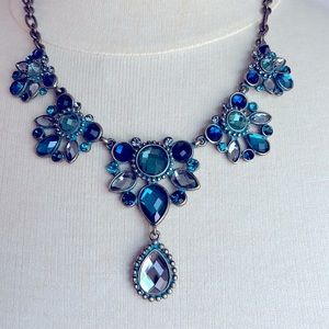 Vintage Blue Crystals Teardrop Necklace